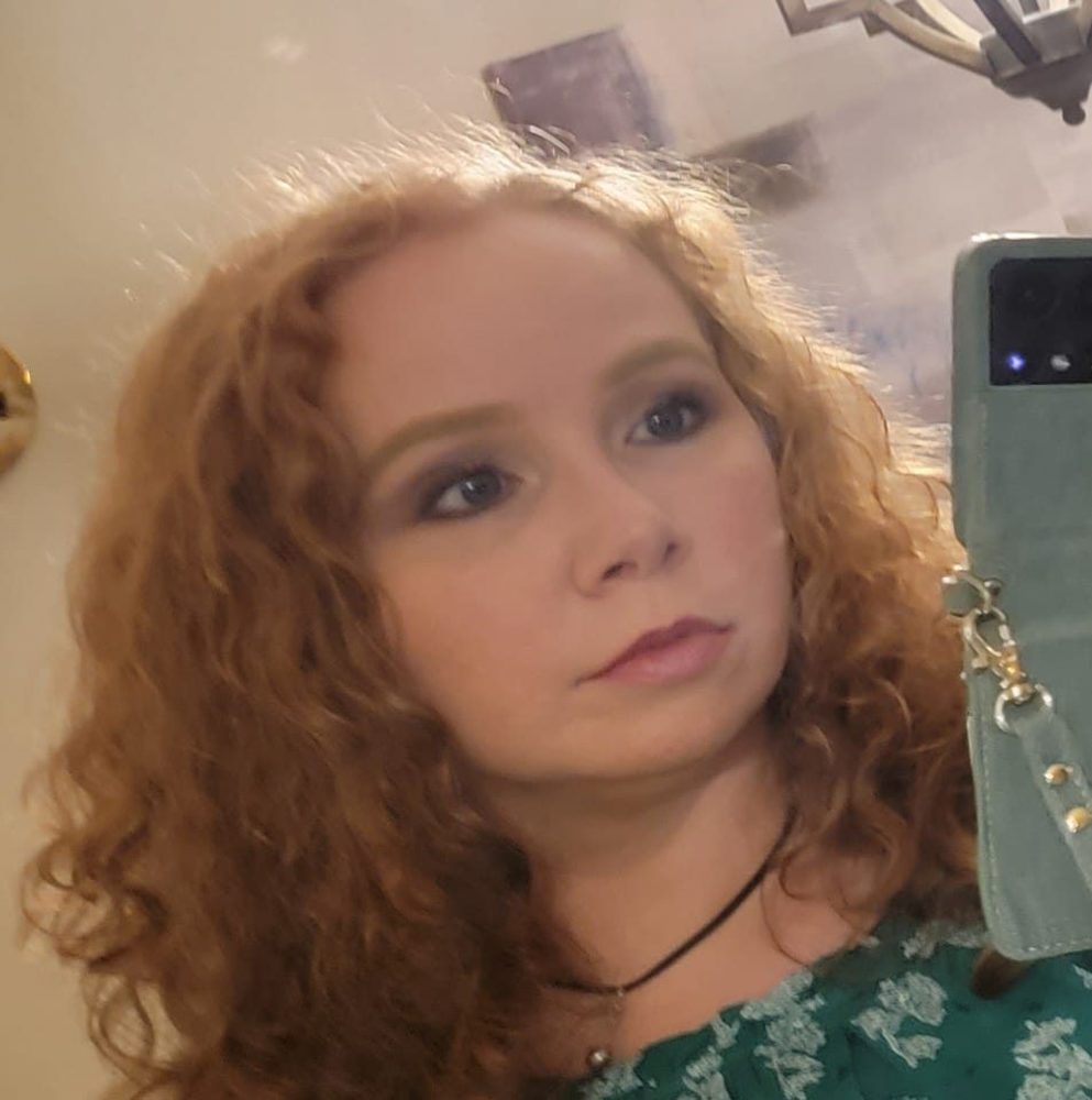 Meet your Posher, Brandi